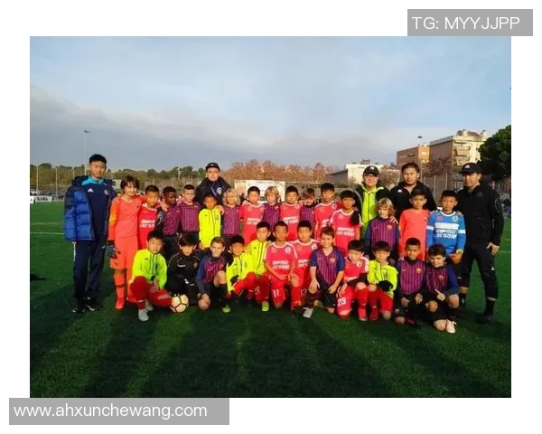 南京足球队近期状态深度对比分析及未来发展趋势探讨